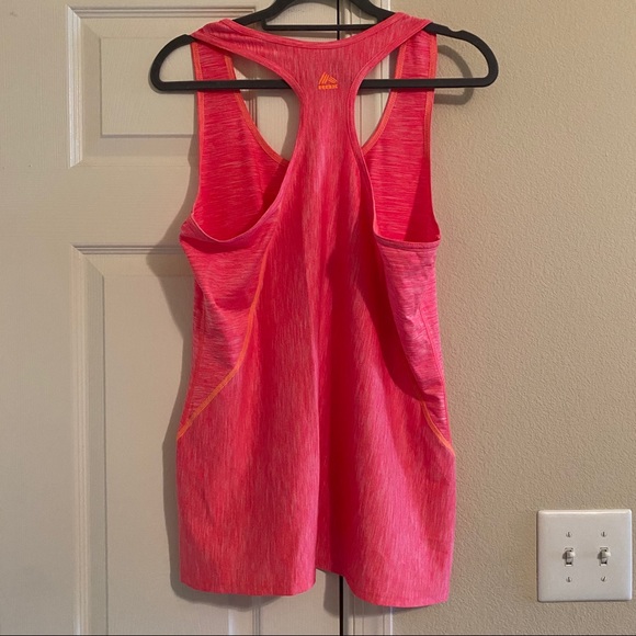 Workout tank - Picture 2 of 2